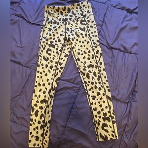 Green and black Cheetah print Nicole Miller leggings